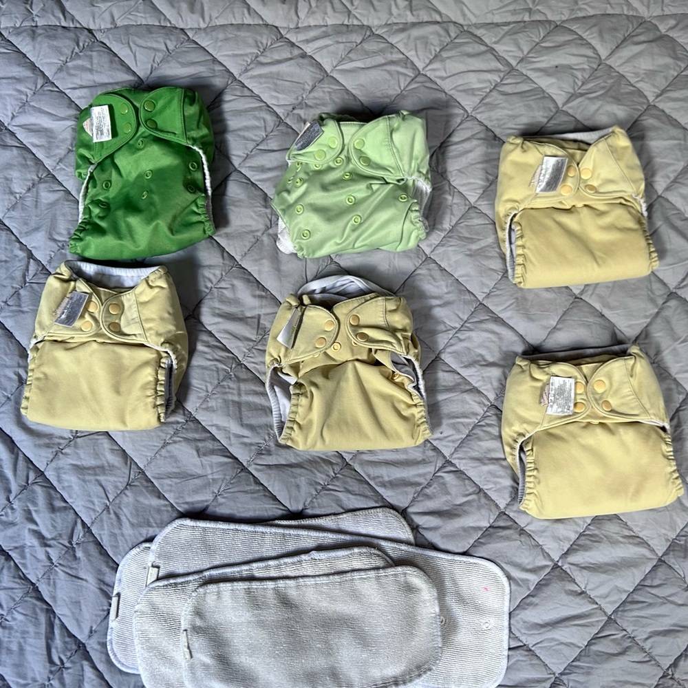 Bum Genius Assorted Cloth Diapers Set - Green and Yellow
